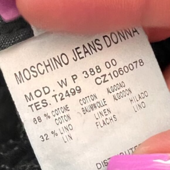 MOSCHINO Mid-Rise Cropped Jeans - Picture 9 of 9